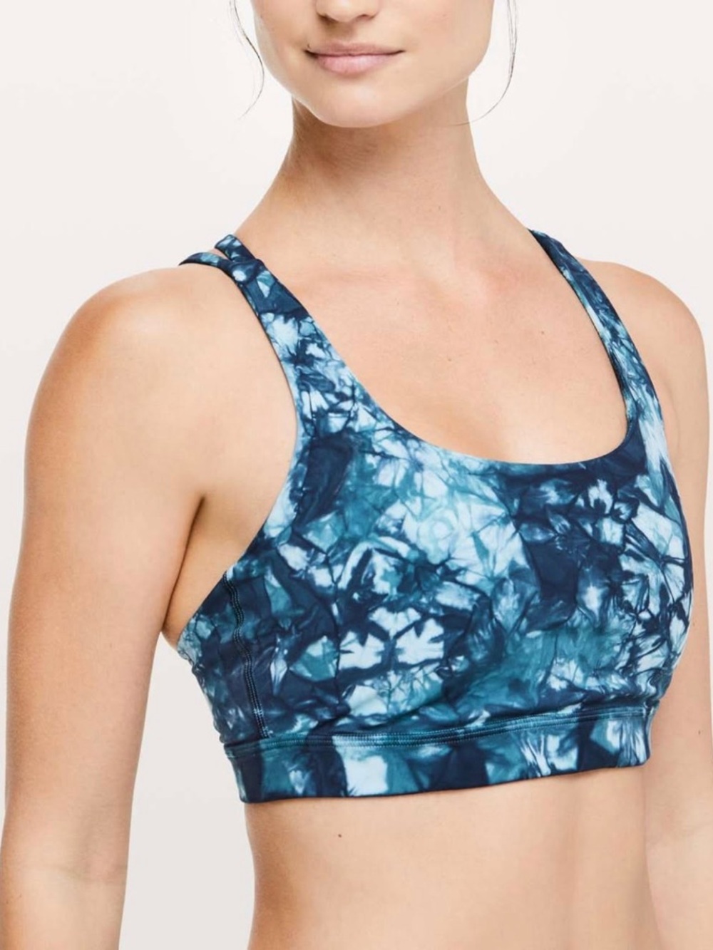 Lulu lemon Tie-Dye Scoop Neck Sports Bra in Blue